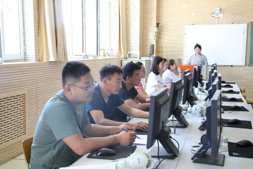 東勝區蒙古族學校舉辦新教師計算機技能培訓，助力民族文化與信息技術融合